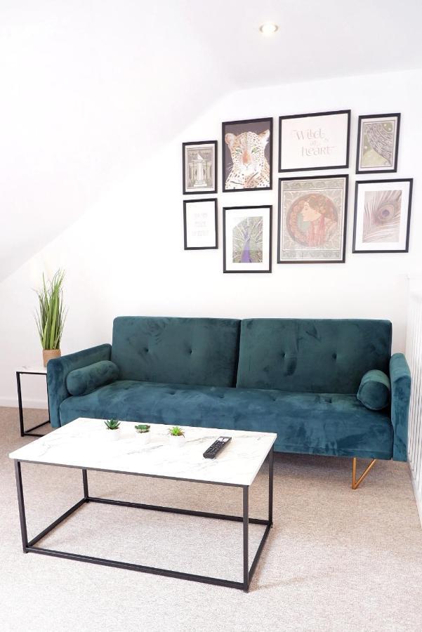 Comfortable And Cozy 4-Bedroom House Near The Hospital Cambridge  Ngoại thất bức ảnh