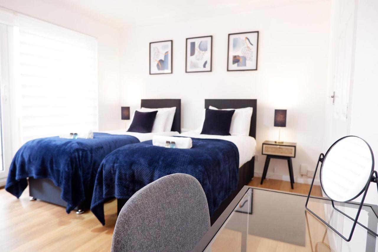 Comfortable And Cozy 4-Bedroom House Near The Hospital Cambridge  Ngoại thất bức ảnh
